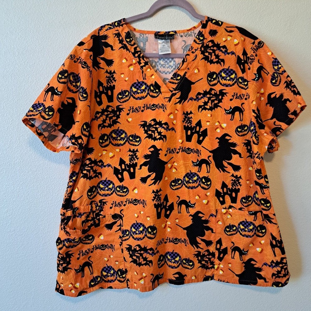 Cherokee Halloween Scrub Top 3XL Witches Cats Pumpkins Orange V-Neck